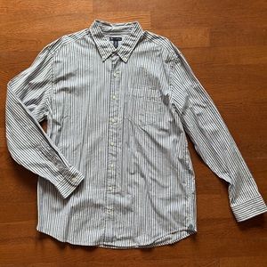 Gap Classic Fit Button Down